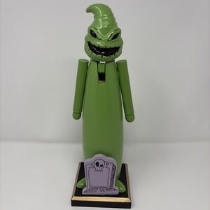 Disney Oogie Boogie Nutcracker Figure Holiday The Nightmare‎ Before Christmas